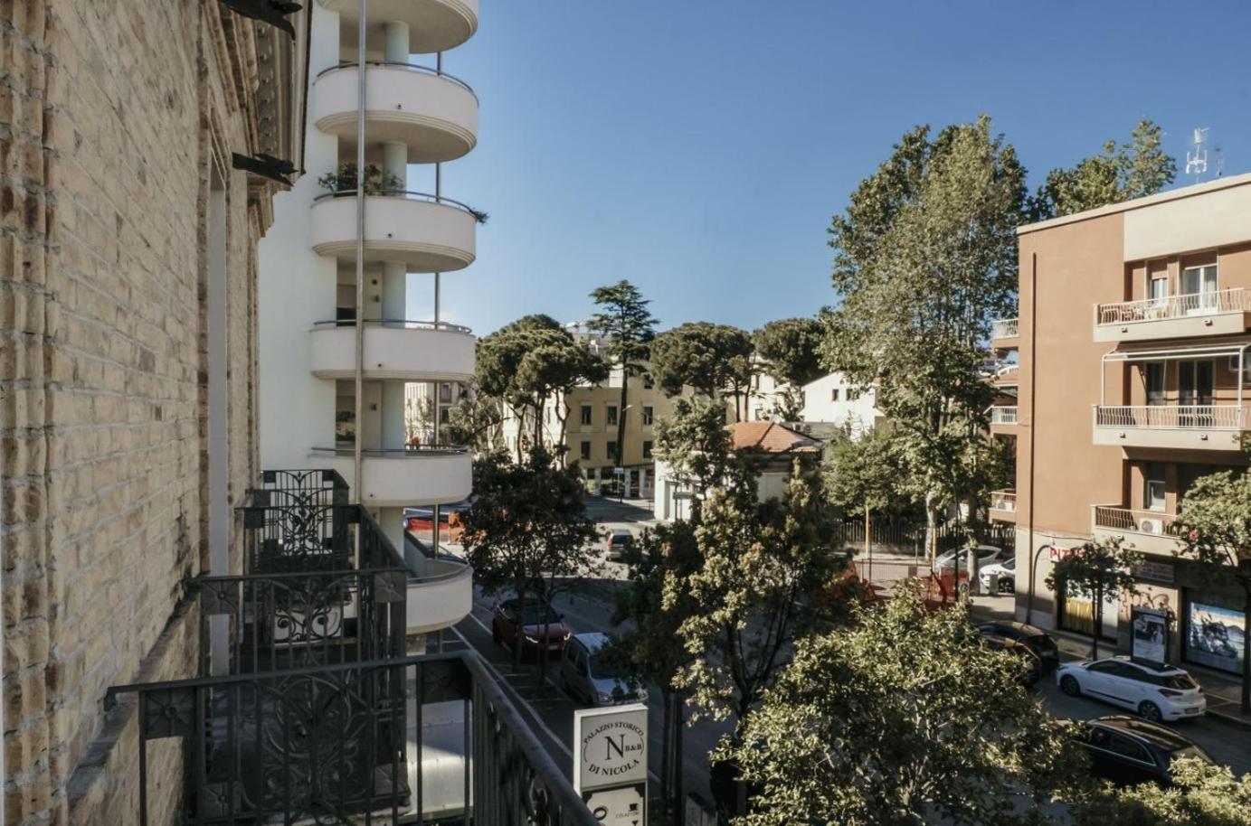 B&B Palazzo Storico Di Nicola เปสการา ภายนอก รูปภาพ