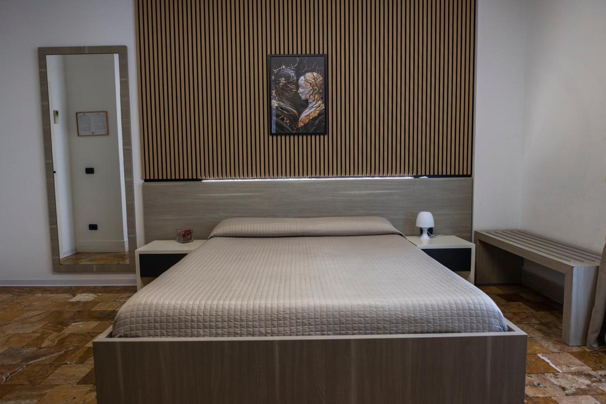 B&B Palazzo Storico Di Nicola เปสการา ภายนอก รูปภาพ